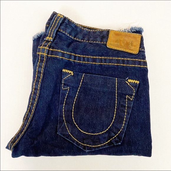 True Religion Dark Wash Flare Women’s Jeans - Picture 3 of 6